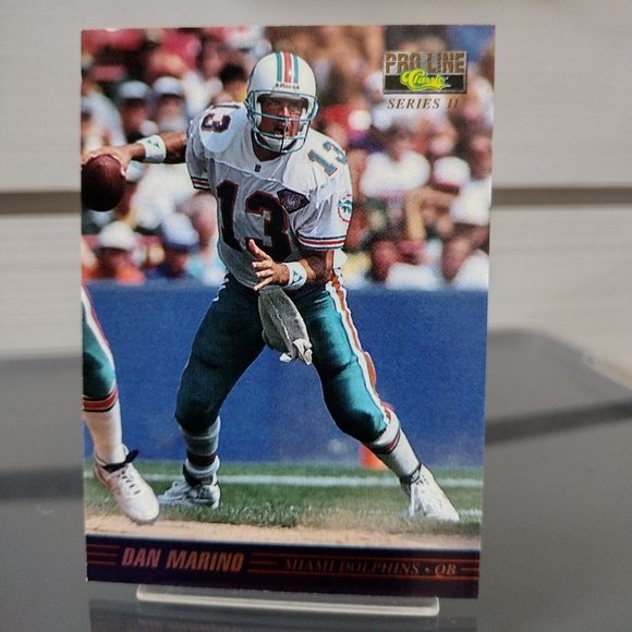 (Dan Marino) (2 Card Lot) of (Proline Classic 1994) & (Absolute 1995) - Picture 2 of 5